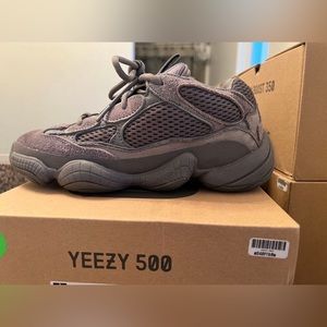 Yeezy Boost 500 Granite
